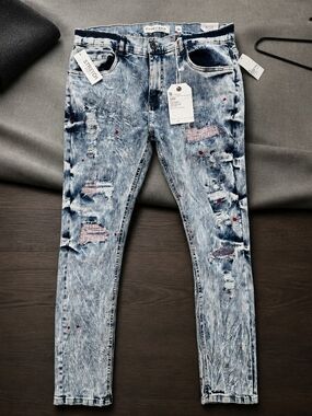 Evolution in Design Distressed Paint Splattered Slim Jeans Men’s 36X32 Stretch